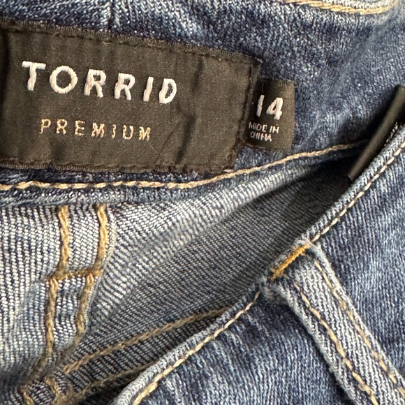 Torrid Studded Distressed Blue Women's Jeans - Picture 3 of 5